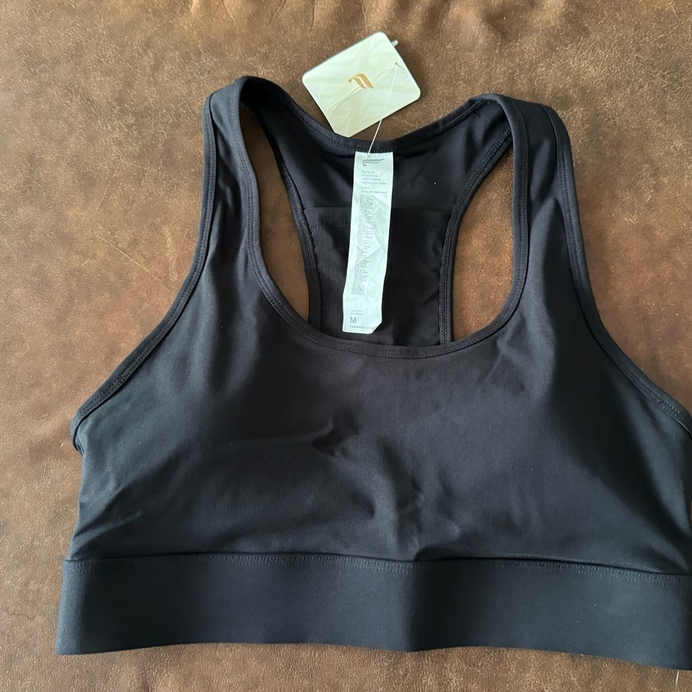 Fabletics padded sports bra M NWT